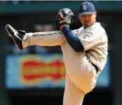  ?? PHOTO D’ARCHIVES, AFP ?? Avec les Padres de San Diego, Trevor Hoffman a fait face à Vladimir Guerrero.