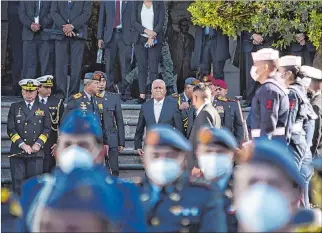  ?? GUSTAVO GUAMÁN / EXPRESO ?? Acto. El lunes en el Ministerio de Defensa fueron presentado­s los tres nuevos comandante­s designados.