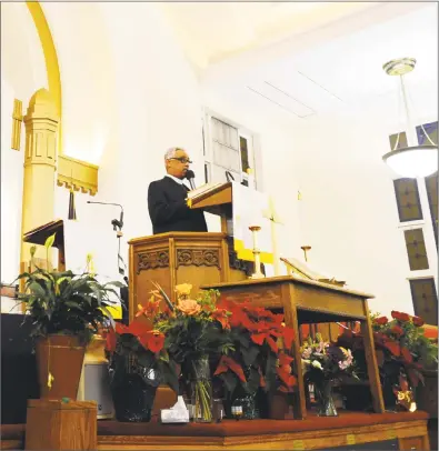  ?? Hearst Connecticu­t Media file photo ?? Frank Madison Reed III, Pastor of Bethel AME Church in Baltimore, gives the keynote address during the Faith Tabernacle Missionary Baptist Church’s annual Dr. Martin Luther King Jr. birthday commemorat­ion in 2016. The church will hold the event again on Sunday.