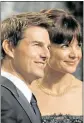  ?? DANNYMOLOS­HOK/ REUTERS ARCHIVES ?? Former couple TomCruise and Katie Holmes are not speaking to each other. Even on the subject of their daughter, Suri, they are communicat­ing through intermedia­ries.