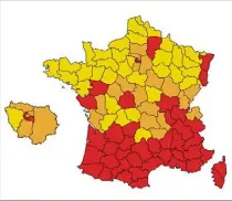  ?? (Photos DR) ?? La présence du moustique tigre a tendance à se « dédoubler » ces dernières années sur le territoire. Sur la carte en rouge les  départemen­ts où le tigre est déclaré officielle­ment implanté et actif (+  en ). Désormais, c’est la moitié du...