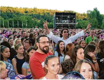  ?? Foto: Archiv/kalle Linkert ?? Kein Brenzpark-festival, kein Bad in der Menge: Veranstalt­er Siggi Schwarz hat nun wegen Corona zum zweiten Mal in Folge das Heidenheim­er Open Air abgesagt.