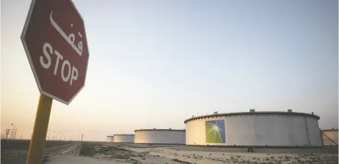  ?? Simo
n Dawso
n / Blomberg ?? A crude oil storage tank in Ras Tanura, Saudi Arabia. OPEC sources said Riyadh wanted any output cuts calculated from April levels of production. But Russia has said cuts should be based on first- quarter levels.