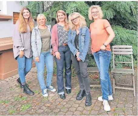  ?? FOTO: AWO ?? Das Team der Beratungss­telle an der Thaerstraß­e (von links): Nina Grames, Andrea Harks, Kathrin Stamm, Nicole Saat und Dagmar Breuer.