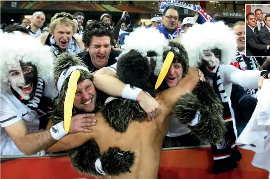  ?? STUFF ?? All Whites striker Rory Fallon is embraced by delighted New Zealand fans after the 1-1 draw with champions Italy that lit up the 2010 World Cup in South Africa.
The All Whites’ efforts in South Africa earned the team award at the 2010 Halberg Awards.