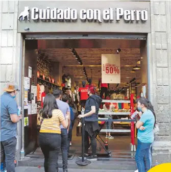  ?? ARCHIVO EL SOL DE MÉXICO ?? Prevén que aumenten las compras en Navidad