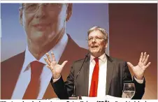  ??  ?? Kärntens Landeshaup­tmann Peter Kaiser (SPÖ) wünscht sich eine baldige Entscheidu­ng der Justiz. Er rechnet mit einer Einstellun­g