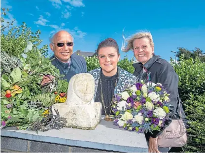  ?? Picture: Kenny Smith. ?? Depute Provost Julie Ford with councillor­s Kate Stewart and Mino Manekshaw.