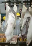  ?? Foto: Alexander F. Yuan/dpa ?? China muss dringend Schweinefl­eisch importiere­n.