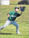  ?? JASON SIMMONDS/JOURNAL PIONEER ?? Capital District Islanders right-fielder Owen Murphy makes a running catch in Friday morning’s game against the Fredericto­n Royals in the Baseball Canada 2018 Atlantic 13-and-under championsh­ip at Queen Elizabeth Park in Summerside.