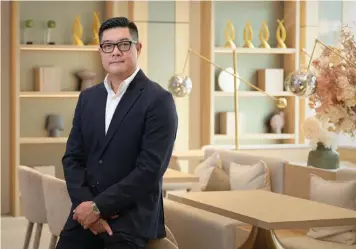  ?? PICTURES: ALBERT CHUA/THE EDGE SINGAPORE ?? Chua: Winning awards is a win-win for all. It’s a recognitio­n of team effort for a job well done for our clients