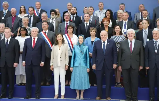  ?? AFP ?? (Left to right, front row) canadian foreign minister John Baird, canadian retired politician Stephen Joseph, colombian-french politician and former senator Ingrid Betancourt, leader of the people’s mujahedin of Iran maryam rajavi, former uS mayor of...