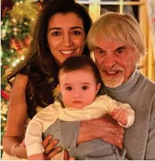  ??  ?? Baby’s first Christmas: Bernie Ecclestone and family