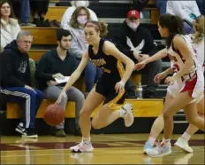  ?? LAURIE COONEY PHOTO ?? Littleton High senior point guard Kaylin O’meara is a major reason the Tigers the No. 3seed in the Class C tournament.