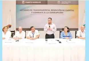  ?? ?? •Actualizan a los servidores públicos municipale­s sobre las disposicio­nes básicas que norman la conducta institucio­nal.