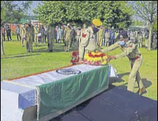  ?? HT PHOTO ?? The wreath laying ceremony of Indian Reserve Police head constable Anoop Singh, 48, who was killed in the terror attack in Pulwama on Thursday.