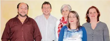  ?? Foto: Werner Friedl ?? Leiten auch künftig die Geschicke des Karate Club Neuburg: (Von links) Max Ries, Josef Ries, Manuela Ries, Gisela Sillet und Petra Meilinger.