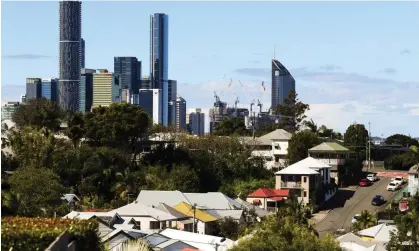  ?? Photograph: Jono Searle/AAP ?? Houses in the Brisbane suburb of Paddington. On Thursday, Queensland’s Labor government moved to ban all forms of rent bidding as part of a package of reforms for renters.