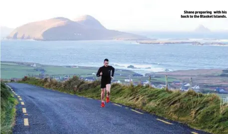  ??  ?? Shane preparing with his back to the Blasket Islands.