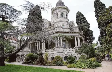  ?? Staff file photo ?? The Koehler house was built in 1901 for Pearl Brewing magnates Otto and and Emma Koehler.