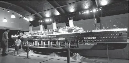  ?? GENTILEZA FUNDACIÓN "TITANIC" ?? Más de 200 piezas únicas se exponen junto con la maqueta de reproducci­ón del barco más grande del mundo.