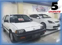  ??  ?? Gerai KJM Garage spesialis menjual mobil-mobil CBU dan JDM