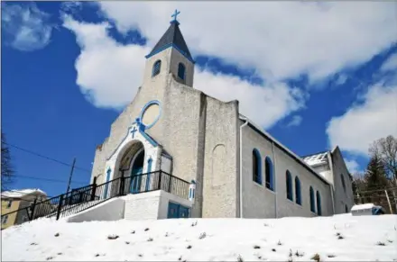  ?? LUCAS RODGERS — DIGITAL FIRST MEDIA ?? The original building for Our Lady of the Rosary, now Holy Tabernacle, was built by Italian immigrants in Coatesvill­e 100 years ago.