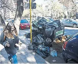  ?? (PEDRO CASTILLO) ?? Basura. El Surrbac adhiere, por lo que este lunes no habrá recolecció­n de residuos en la ciudad de Córdoba.