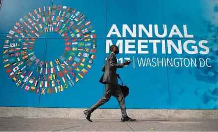  ?? Andrew Caballero-Reynolds/AFP ?? Sede em Washington do FMI (Fundo Monetário Internacio­nal), que realiza sua reunião anual com o Banco Mundial