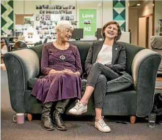  ?? PHOTO: JASON DORDAY/STUFF ?? New generation Green Party MP Chloe Swarbrick, right, has a laugh with former Green Party co-leader and MP Jeanette Fitzsimons.
