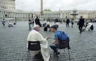  ??  ?? I primi sampietrin­i di Roma sono apparsi a San Pietro nel 1700