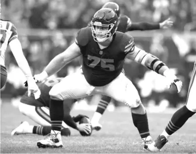  ?? JEFF HAYNES/AP ?? The Chiefs added oft-injured ex-Bears offensive lineman Kyle Long to the active roster Tuesday.