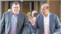  ?? Photo / Mark Mitchell ?? Grant Robertson and Willie Jackson after announcing the Government is buying the land at Ihuma¯tao from Fletchers for $30 million under a deal with Kingitanga.