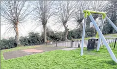  ?? ?? Missing swings at St Stephen’s play area