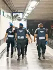  ??  ?? Puntos críticos. Durante operativos autoridade­s lograron detectar varias correspond­encias de estaciones en el Metro en donde más se cometían asaltos.