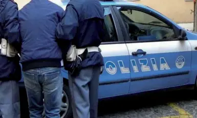  ?? ?? Gli arresti
L’inchiesta della
Dda di Venezia, ha portato a 26 misure cautelari - tra cui 23 arresti nei confronti di altrettant­i persone, alcune accusate di far parte di una «locale» di ndrangheta a
Verona