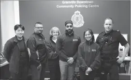  ?? Photo courtesy Vancouver Police ?? Lethbridge Police Chief Rob Davis (second, left) poses with members of the Vancouver Police Service’s Crime Watch that operates from the Granville Community Policing Centre.