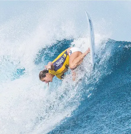  ??  ?? Tweed Heads’ Stephanie Gilmore’s Fiji flop has cost her the WSL yellow jersey. Picture: AAP IMAGE