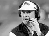  ?? JOHN RAOUX/AP ?? Former Miami Hurricanes coach Butch Davis is now at FIU, trying to build the Panthers into a consistent winner.