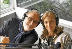  ??  ?? PAREJAS. Claudio Villarruel fue durante años productor del VideoMatch de Marcelo Tinelli. Luego dirigió Telefe, donde comenzó su sociedad con Bernarda Llorente.