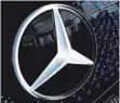  ?? FOTO: SEBASTIAN GOLLNOW/DPA ?? Blick auf einen Mercedes Vision EQS: Daimler will in den kommenden Jahren zum weltweit führenden E-Autobauer werden.