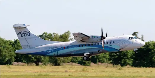 ?? ?? ATR estime le marché à 150 à 200 appareils pour l’ATR 42-600 STOL, qui a réalisé son premier vol (Crédits : ATR)