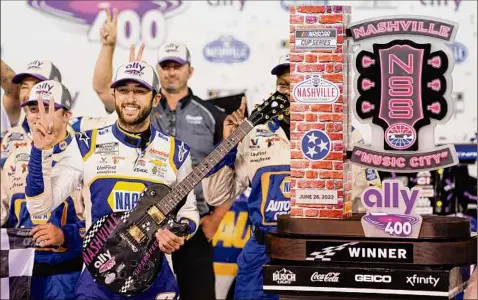  ?? Mark Humphrey / Associated Press ?? Chase Elliott, celebratin­g Sunday’s win at Nashville Superspeed­way, would like NASCAR to race at Nashville Fairground­s.