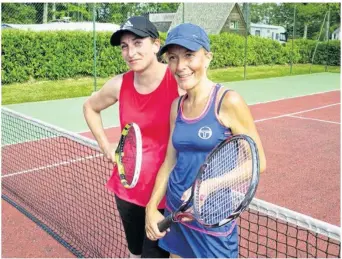  ??  ?? Aurélie Clément et Cindy Rosse-Le Balch, finalistes dames.