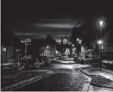  ??  ?? Pat Mcgill’s captured this Stirling street scene