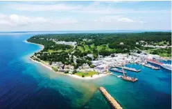  ?? ?? The car-free Mackinac Island is a step back in time.