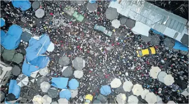  ?? Picture: AFP / Michele Cattani ?? Mali’s capital, Bamako, may be the fastest-growing city in Africa as thousands pour in from the countrysid­e.