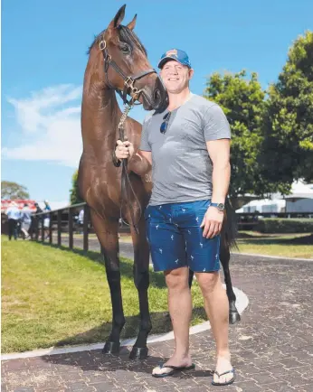  ?? Picture: LUKE MARSDEN ?? Mike Tindall with Kahala Dreams, the first lot in the Magic Millions yearling sale.