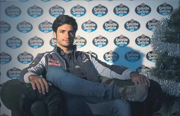  ?? TEAM ESTRELLA GALICIA 0,0 ?? Carlos Sainz, en un momento de la entrevista con La Vanguardia, ayer en Madrid