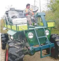  ?? MIAMI HERALD ?? Ozzie Gonzalez steers his swamp buggy down a trail through the Big Cypress National Preserve on a recent deer hunting trip.